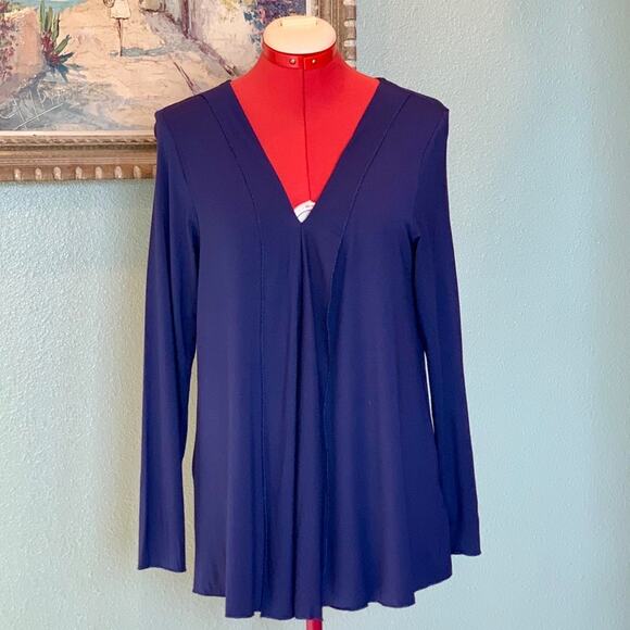 💙 NWT Disney Kingdom Couture Royal Blue Long Sleeve Top – Size Medium - Picture 1 of 8